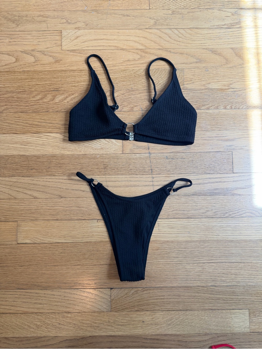 Zaful Black Ribbed Front-Clasp Bikini Set